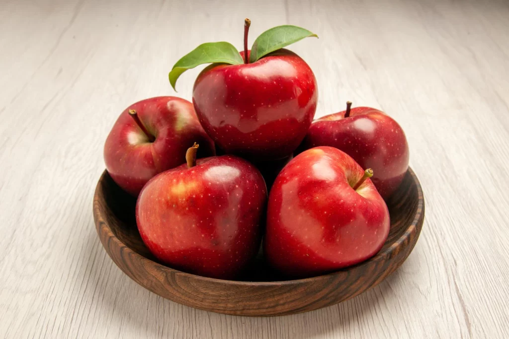 กินแอปเปิ้ล รองท้องง่าย ๆ แล้วปั่นสล็อตต่อ 